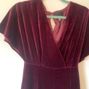 Gremlin velvet jumpsuit anthropologie size XS maroon